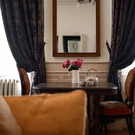 L Saint Michel Apartamento Carcasona